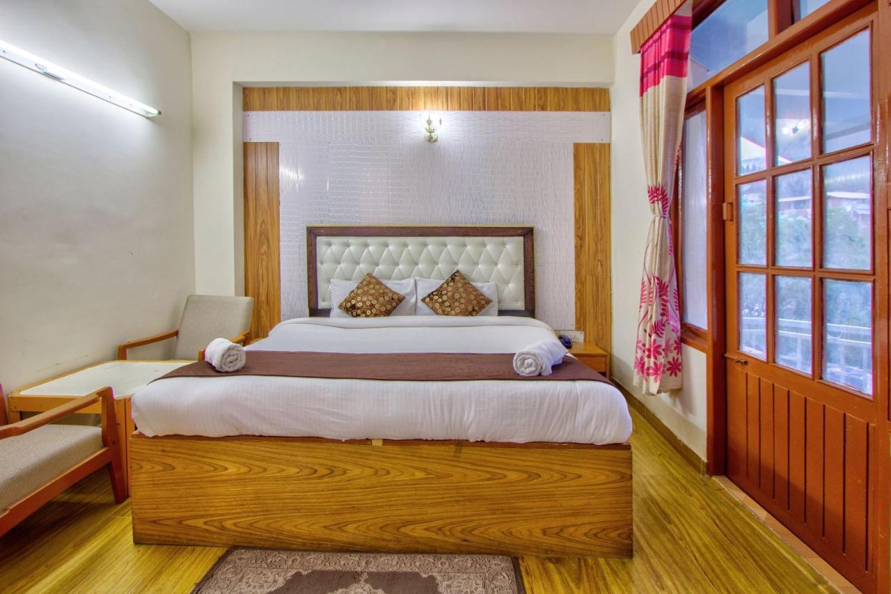 Hotel Royal Manali Екстериор снимка