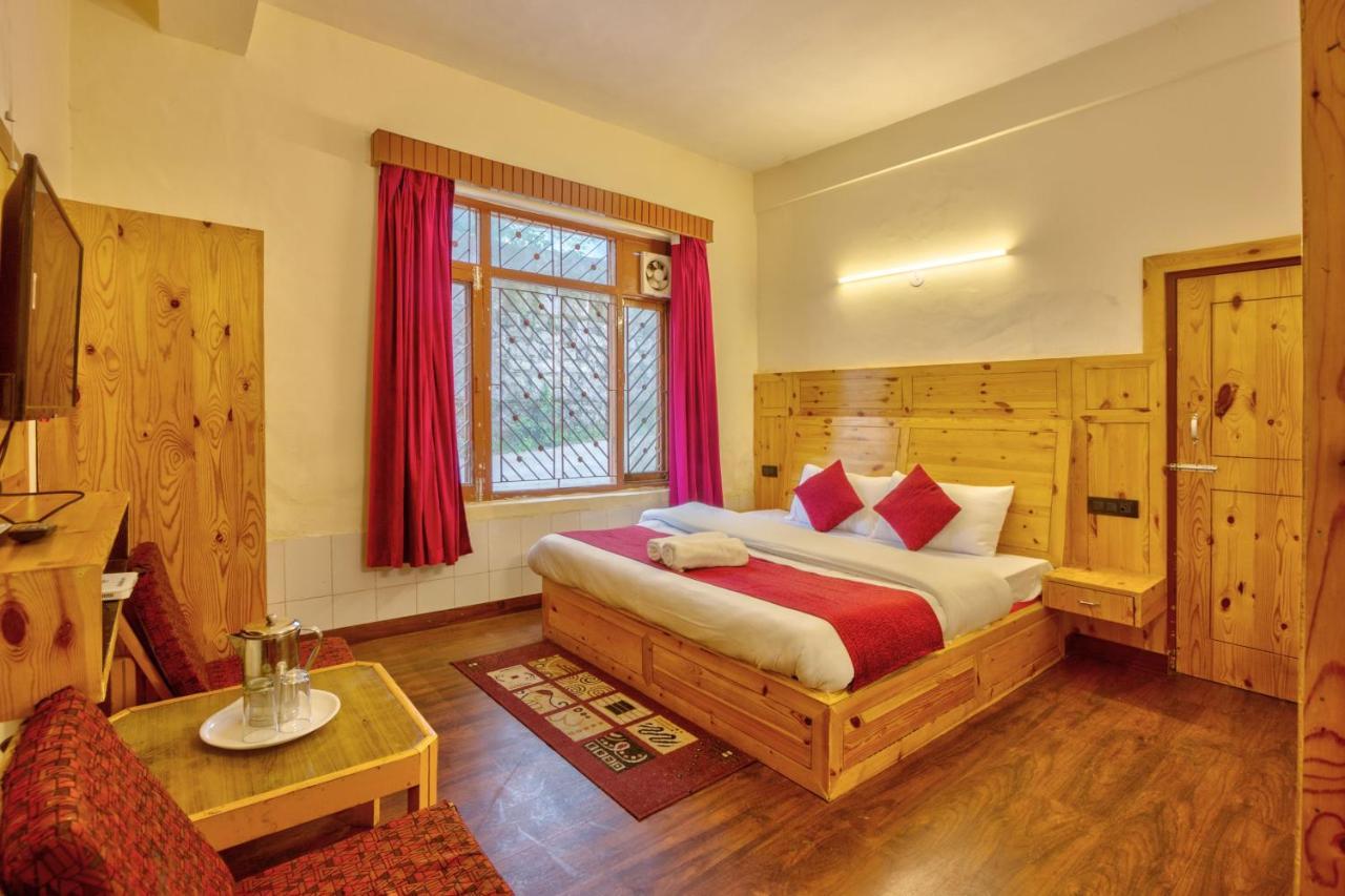 Hotel Royal Manali Екстериор снимка
