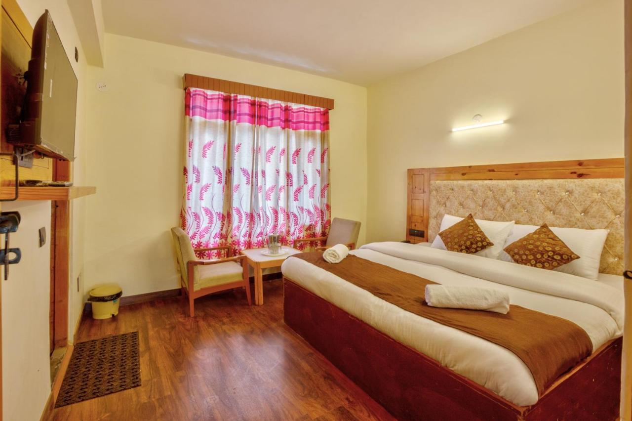 Hotel Royal Manali Екстериор снимка